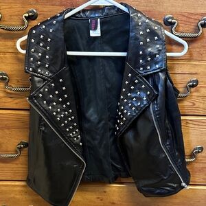 Groove Black Leather Vest with Metallic Accents